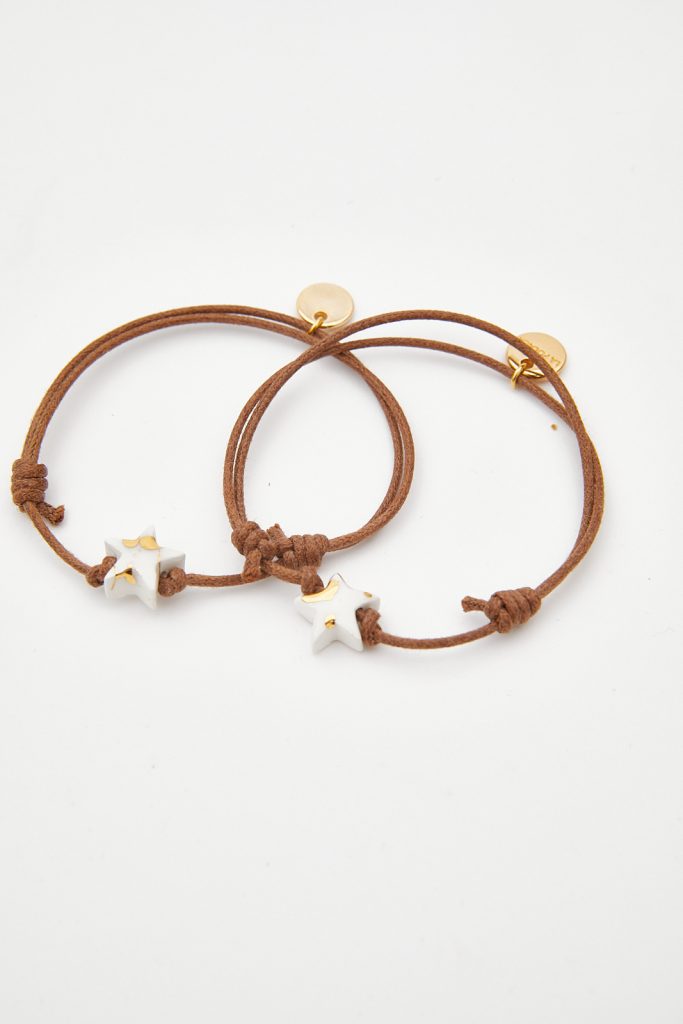 Detalle de PULSERA ESTRELLA CIELO de La Polaca