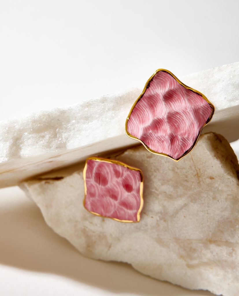 Pendientes SOTAVENTO rosa de La Polaca, mar de cerámica hecha a mano