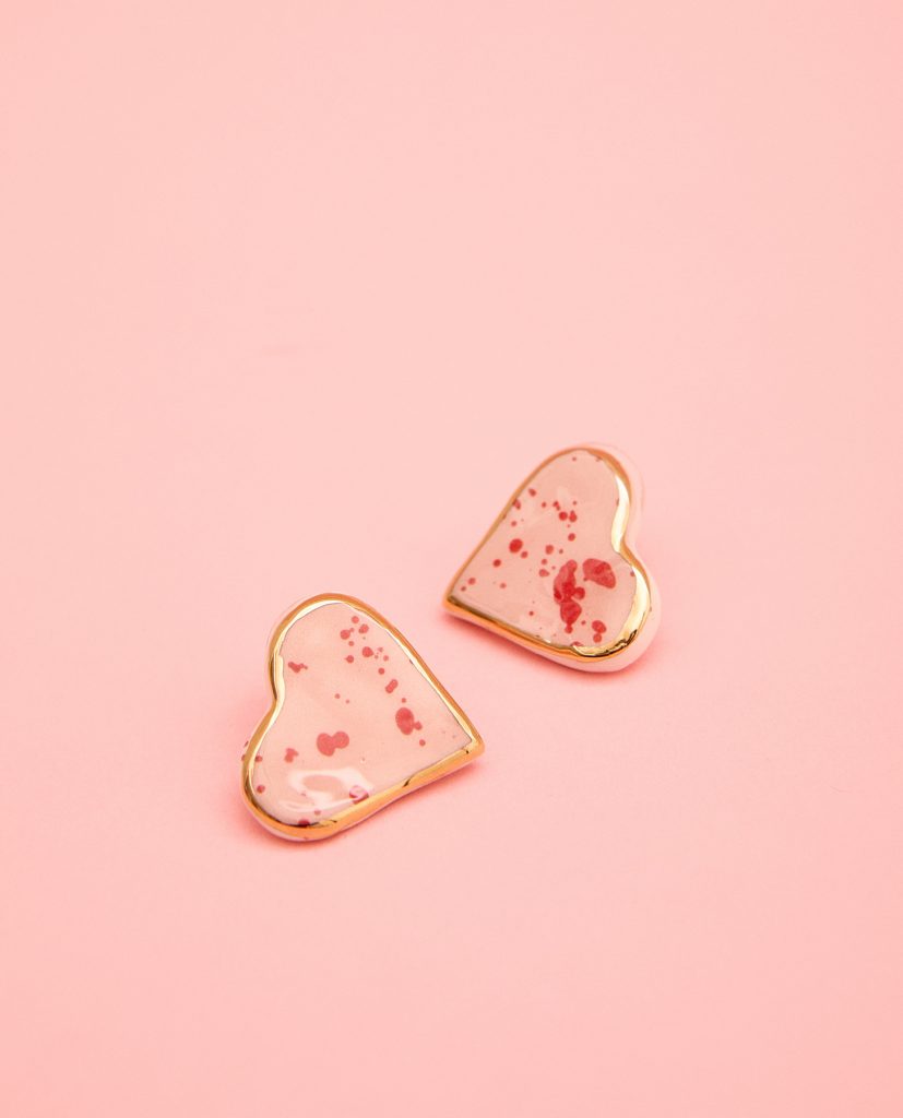Detalle de PENDIENTES AMOR 3 de La Polaca