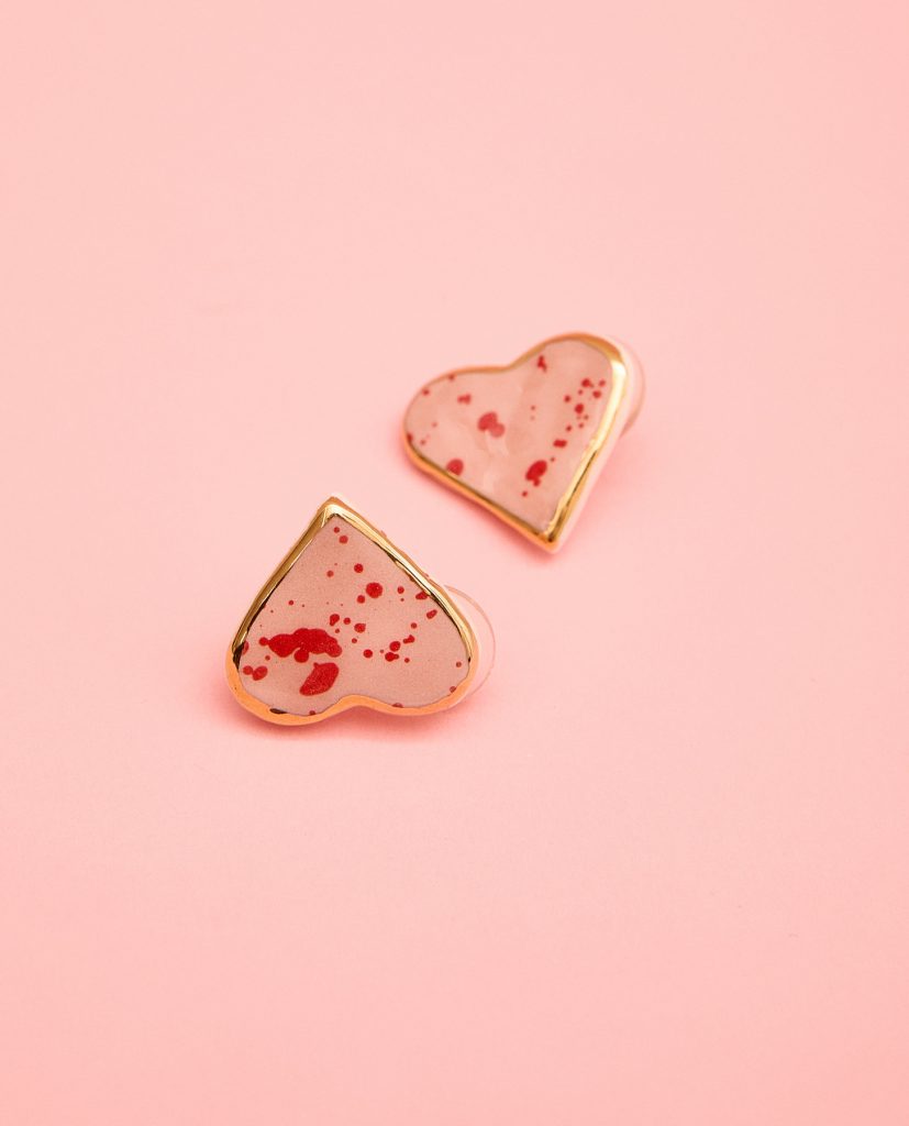 Detalle de PENDIENTES AMOR 3 de La Polaca