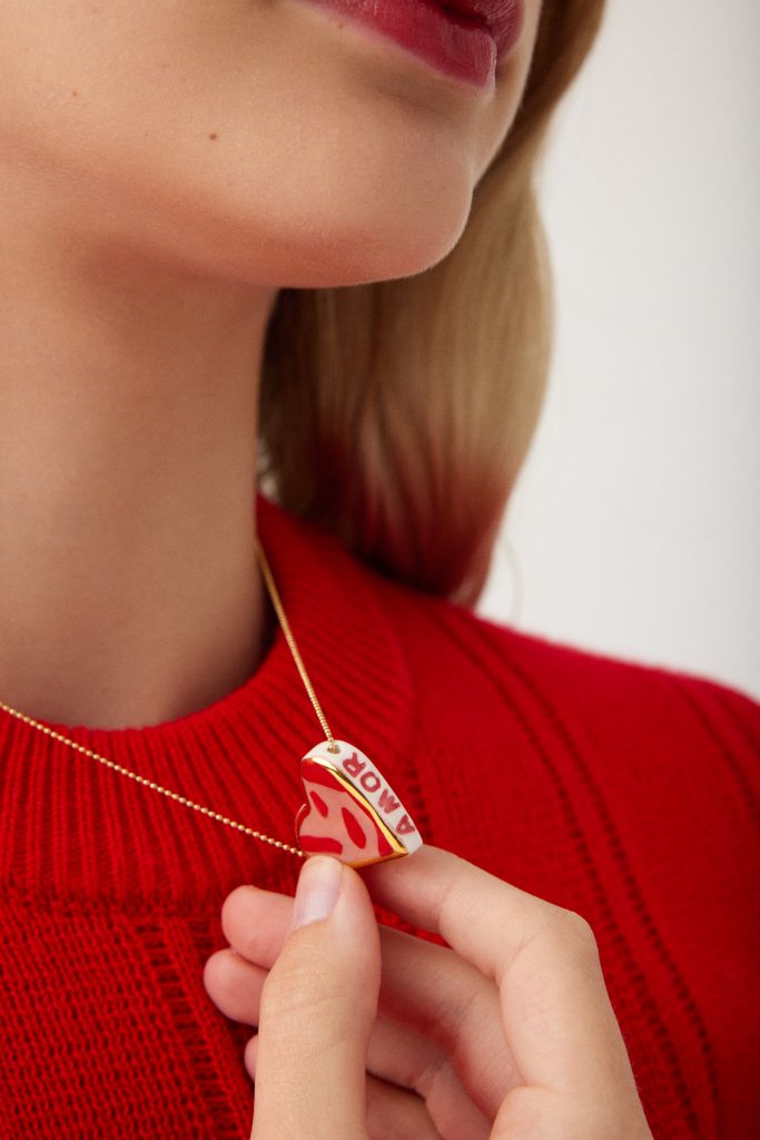 Collar corazón AMOR 8