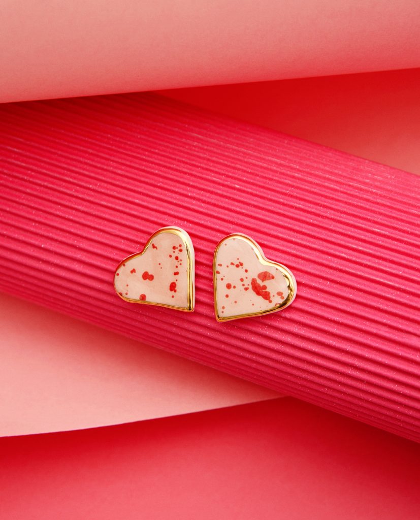Detalle de PENDIENTES AMOR 3 de La Polaca