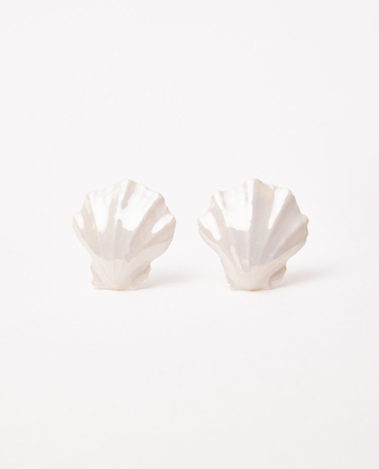 PENDIENTES CONCHA ALETA