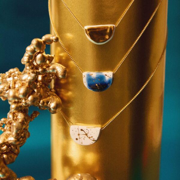 COLLAR ECLIPSE BÁSICO