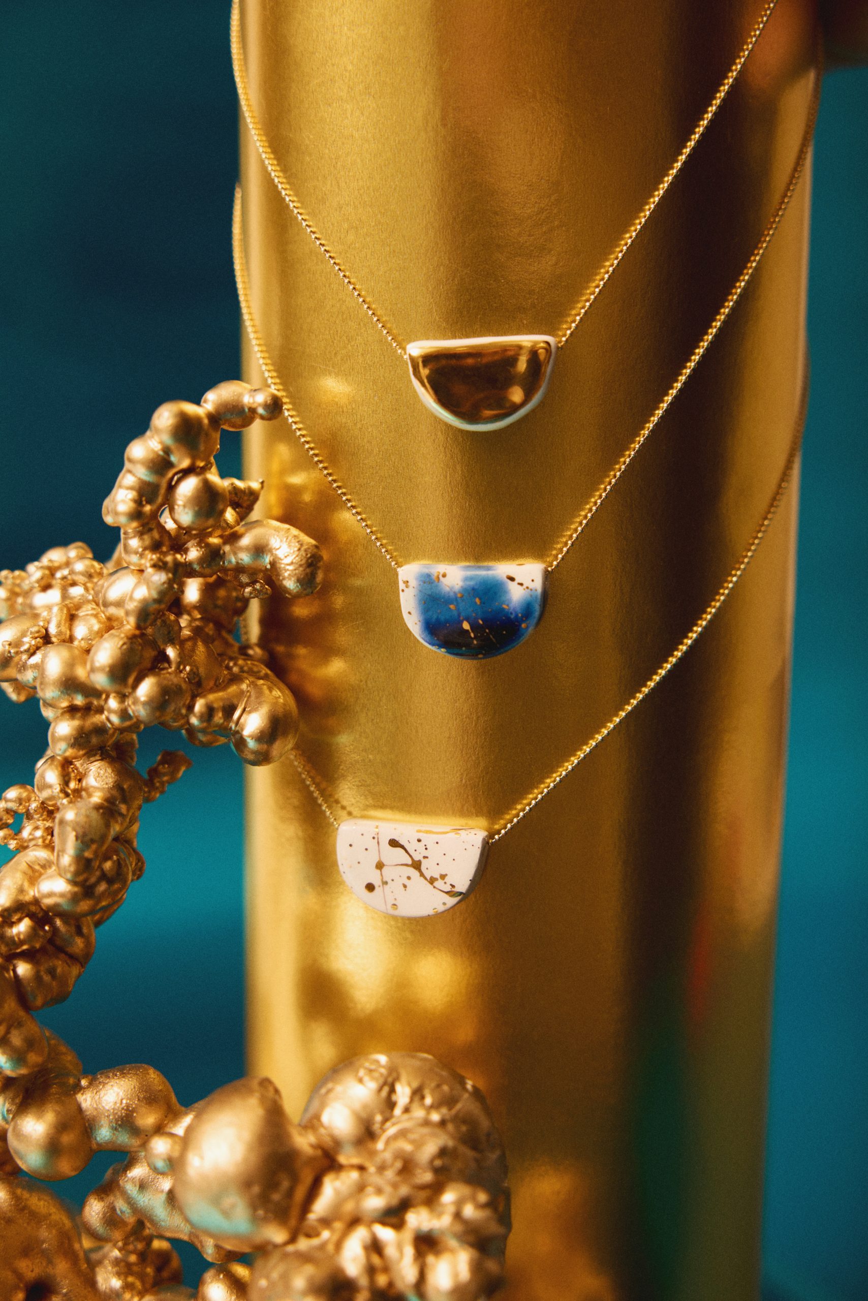 COLLAR ECLIPSE BÁSICO