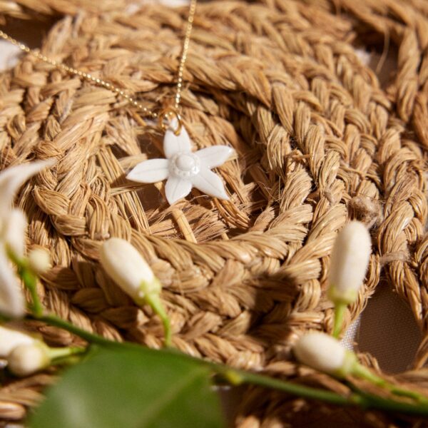 COLLAR FLOR AZAHAR
