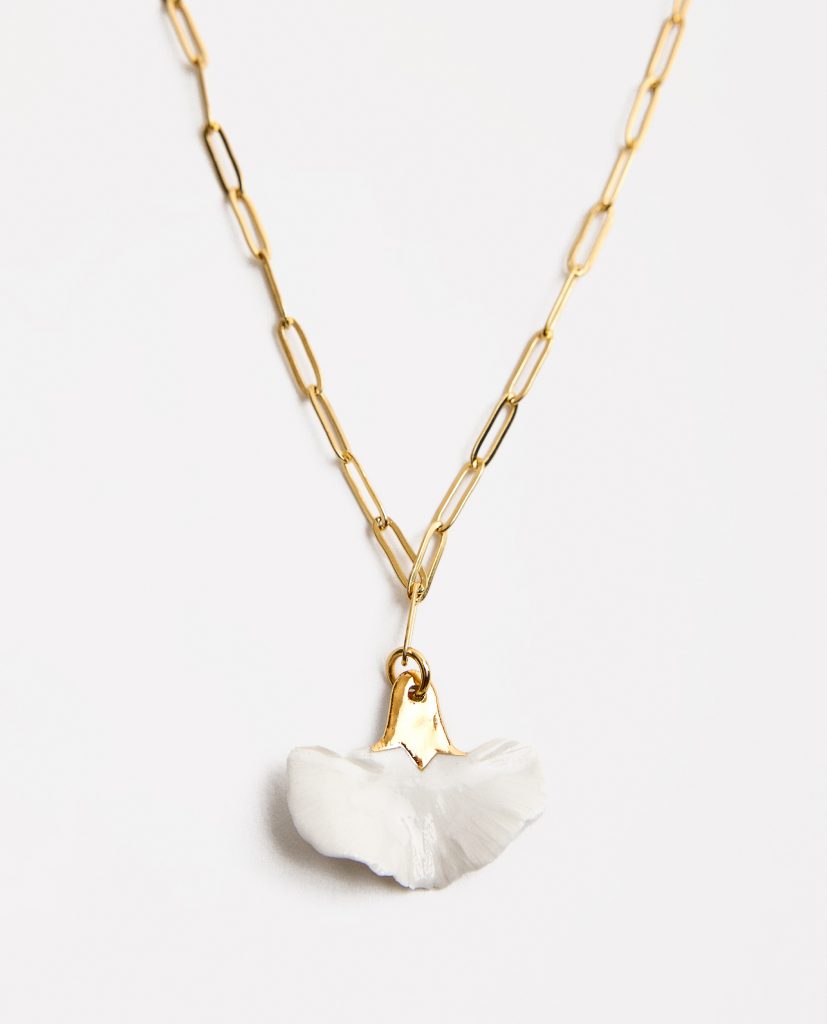 COLLAR CLAVEL PORCELANA