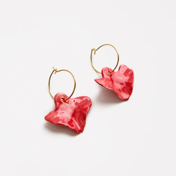 PENDIENTES ARO HOJA ROJA CLAVEL