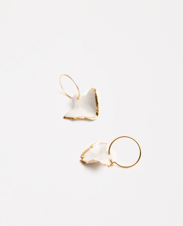 AROS HOJA CLAVEL ORO