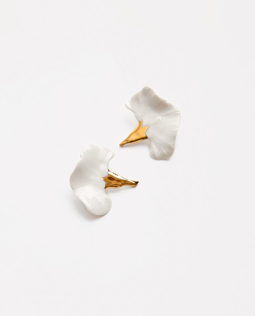 PENDIENTES CLAVEL ORO