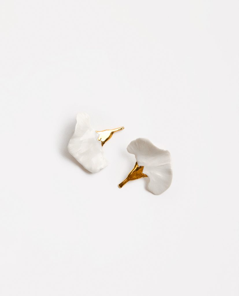 PENDIENTES CLAVEL ORO