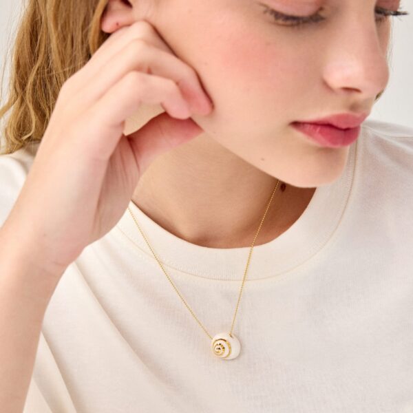 COLLAR CARACOLA ESPIRAL