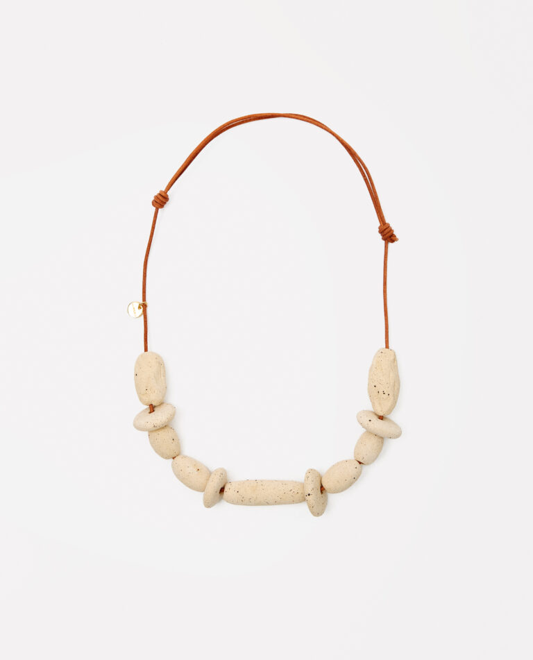 COLLAR ARU