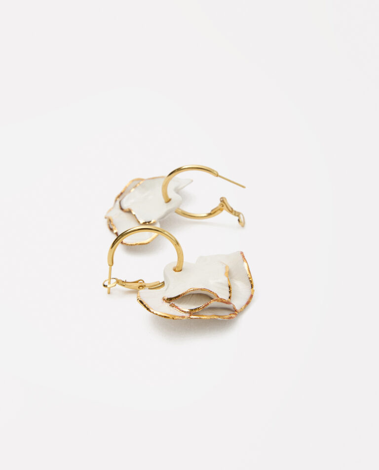 PENDIENTES PORCELANA HOJAS CLAVEL