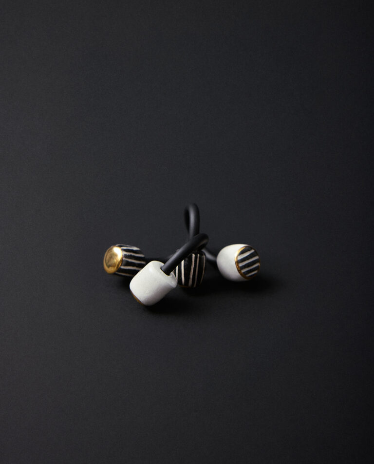 ANILLO CAREY
