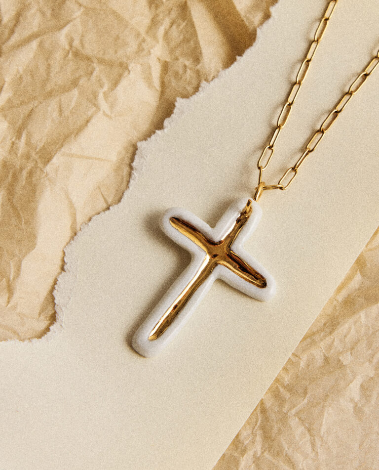 COLLAR CRUZ ORO