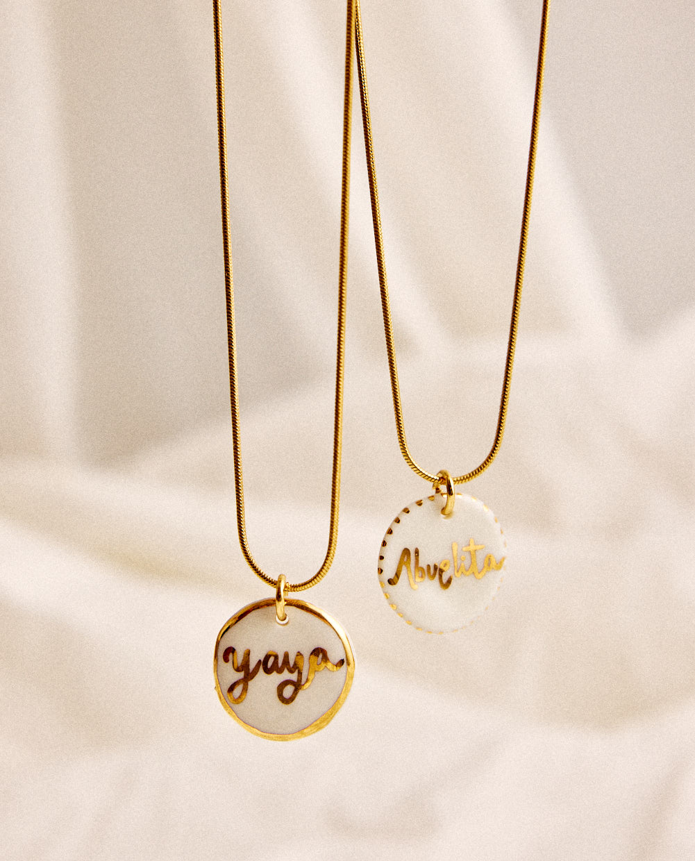 COLLAR ABU/YAYA PUNTITOS