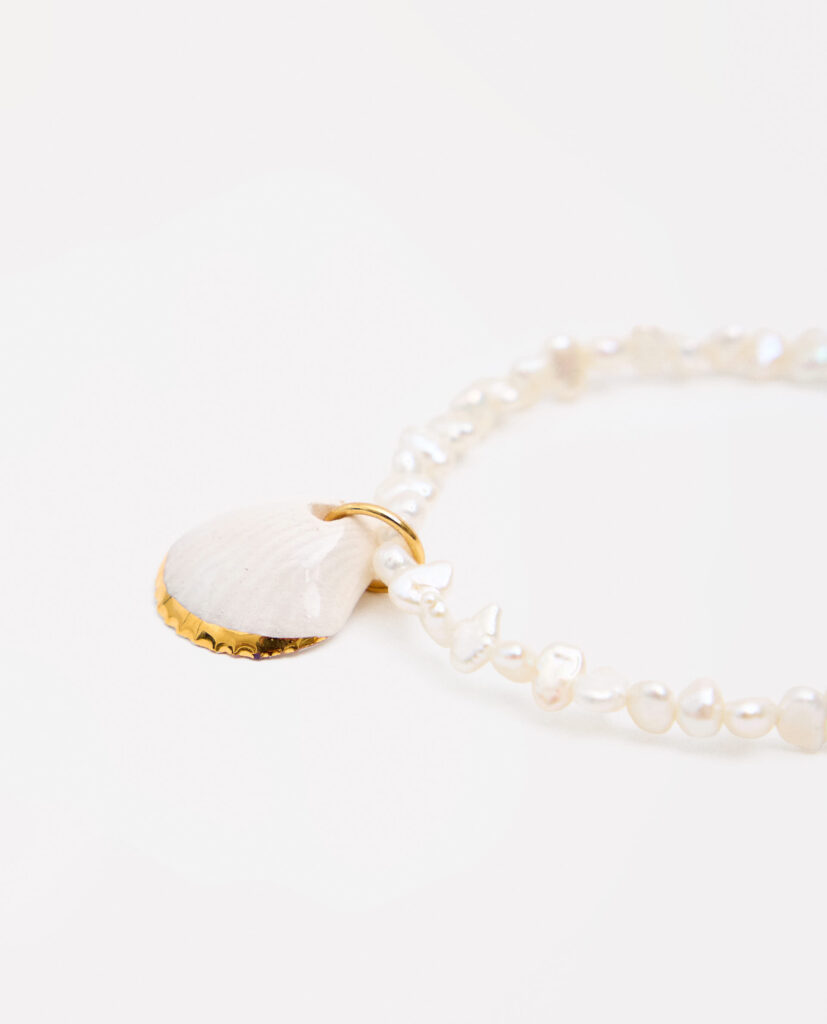 PULSERA CONCHITA PERLAS